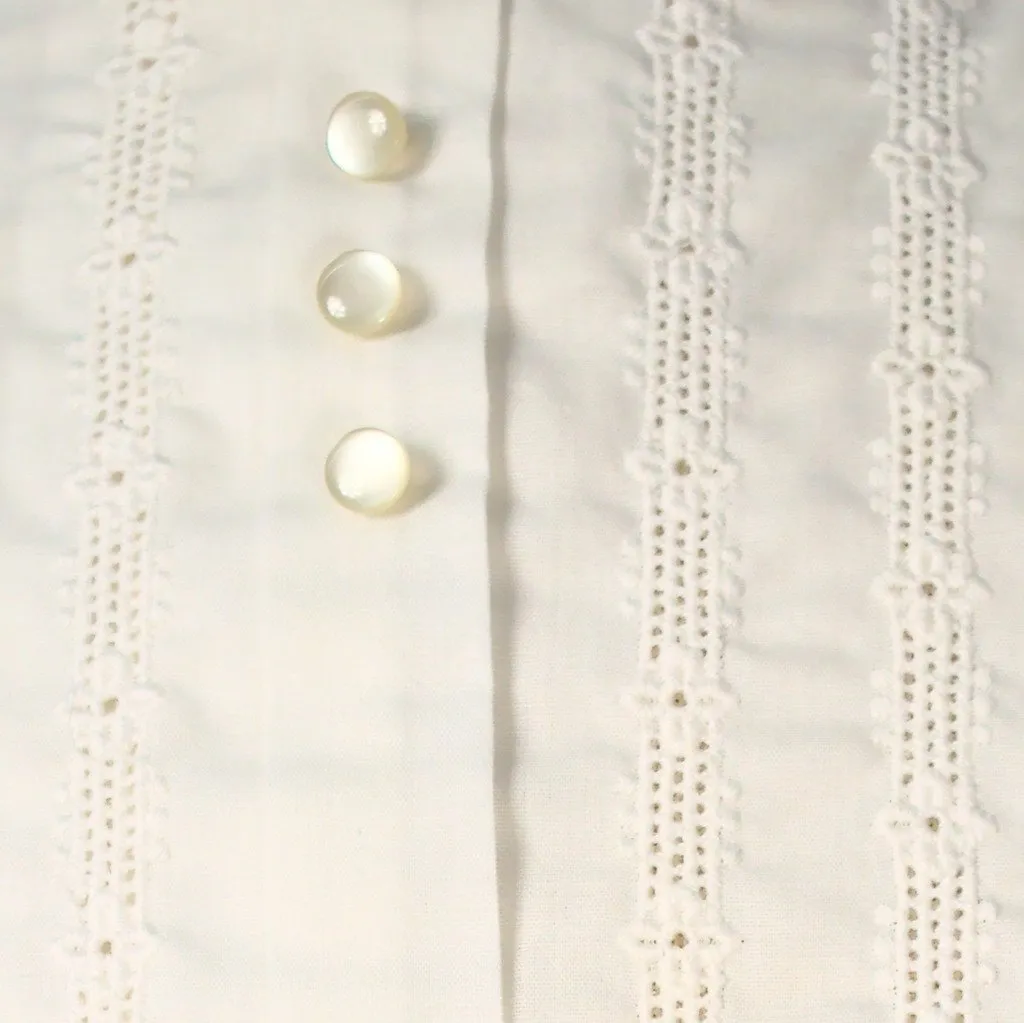 1950s Button Back Eyelet Blouse