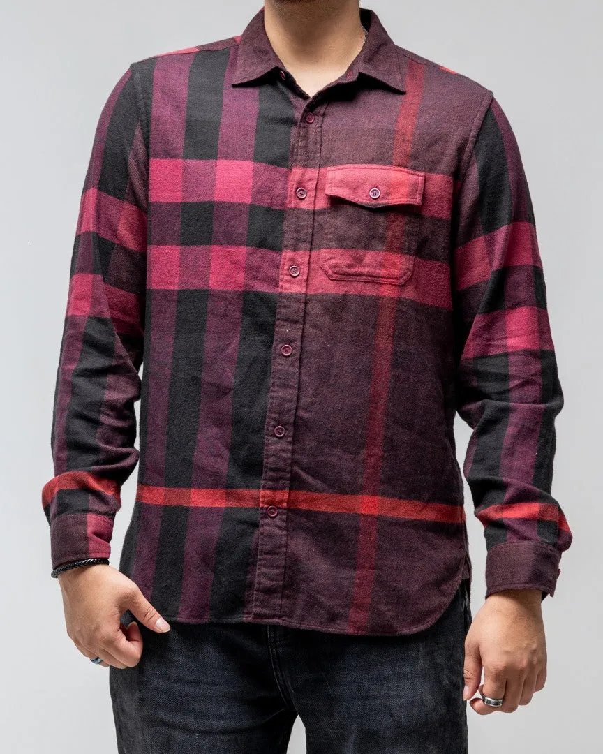 BURBERRY RED/BLACK BUTTON DOWN SHIRT