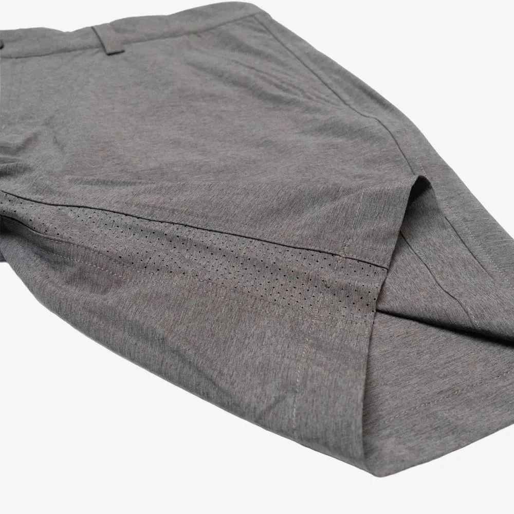 Clubhouse Golf Shorts in Charcoal