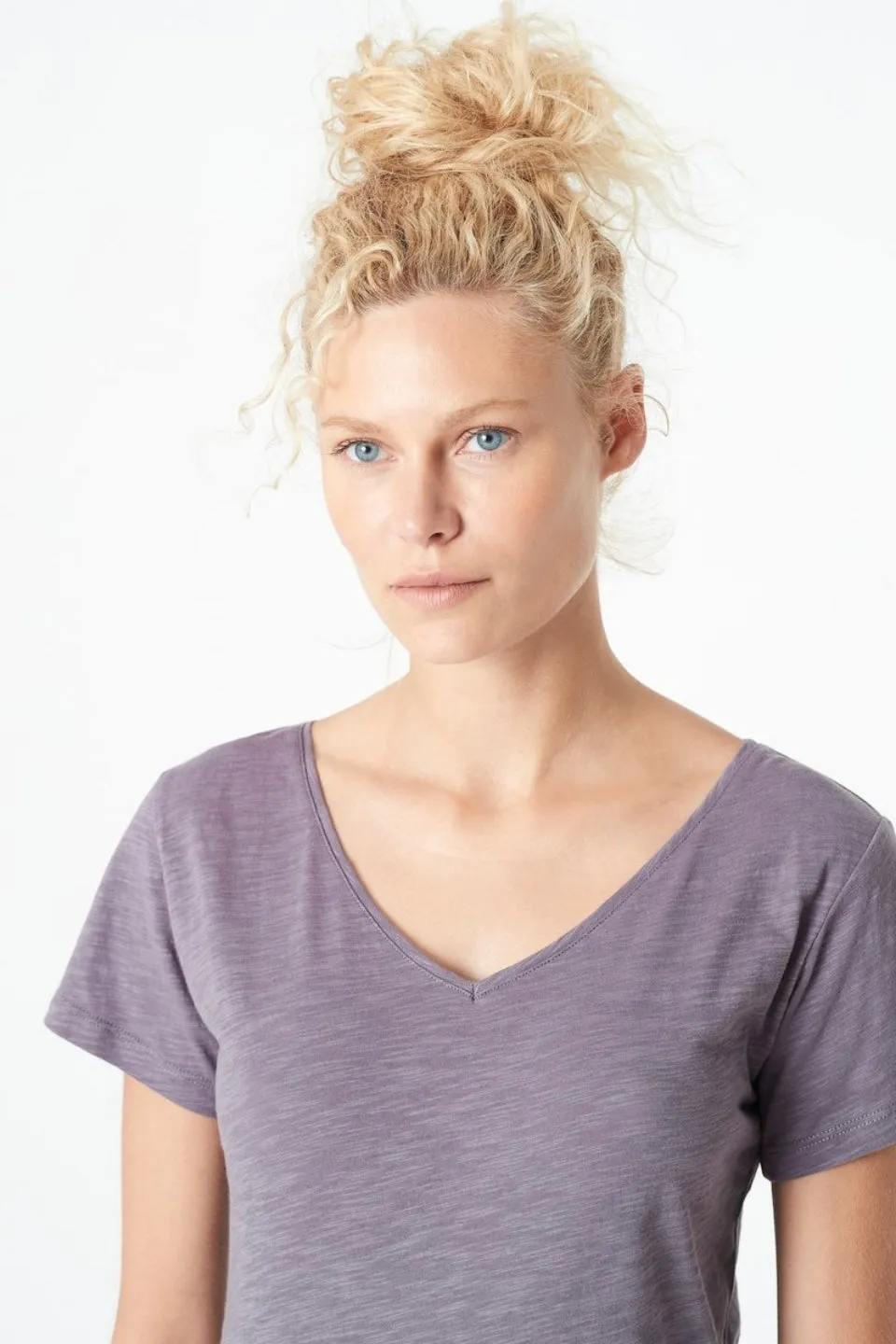 Luna Anthracite Cotton V Neck Tee