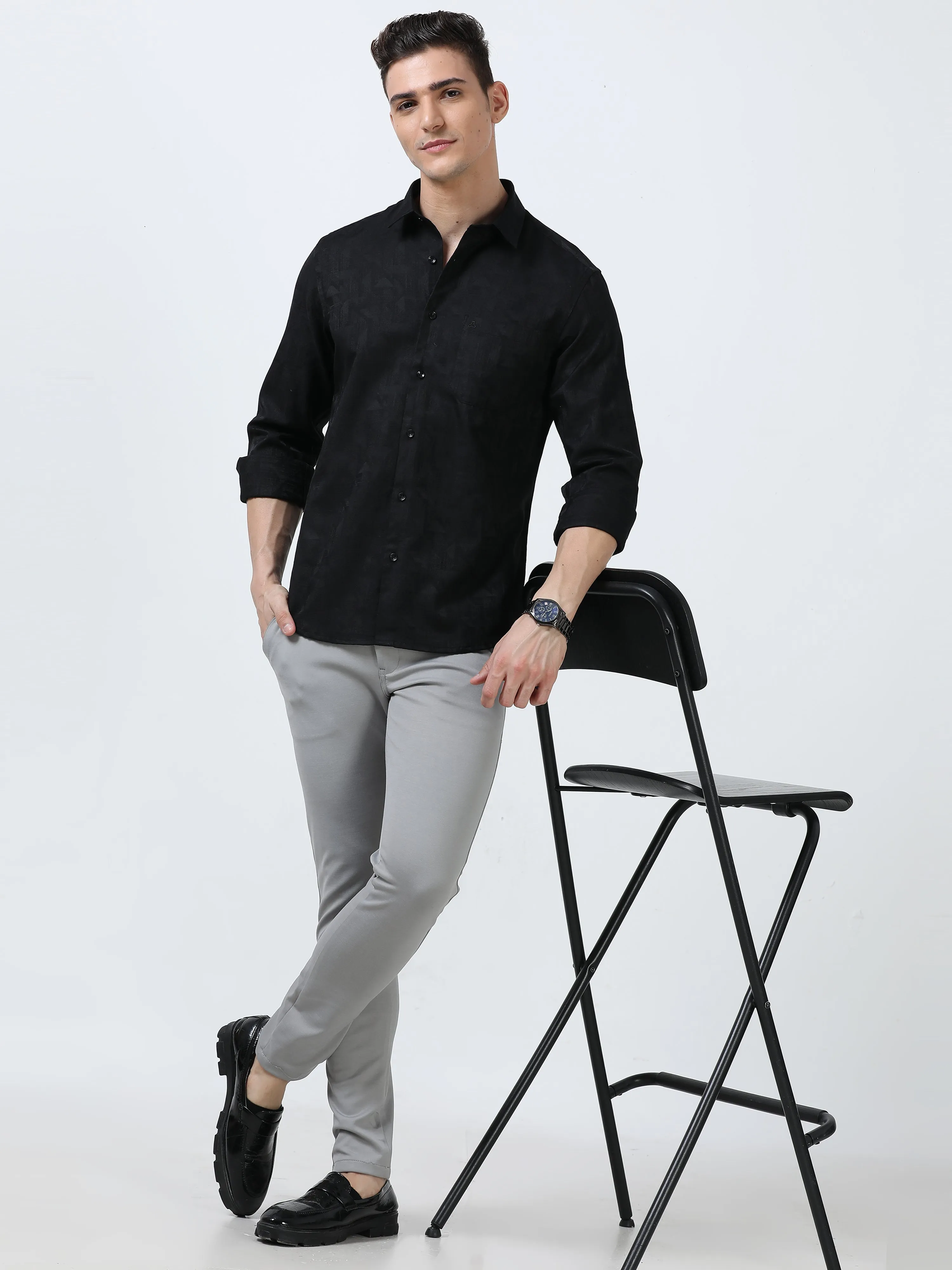 MEN'S BLACK-SOLID SLIM FIT SHIRT